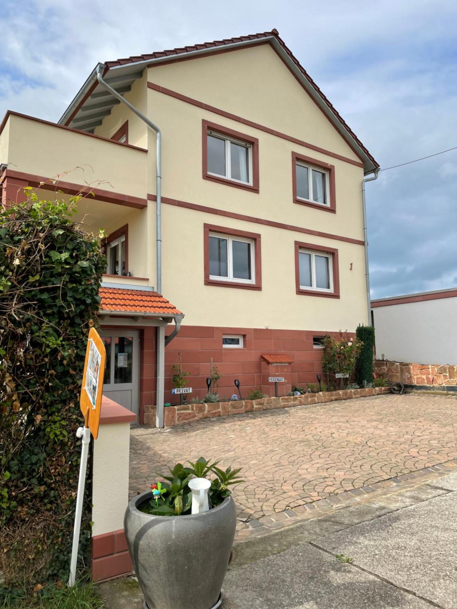 Haus Rebenblick Apartamento Dierbach Exterior foto